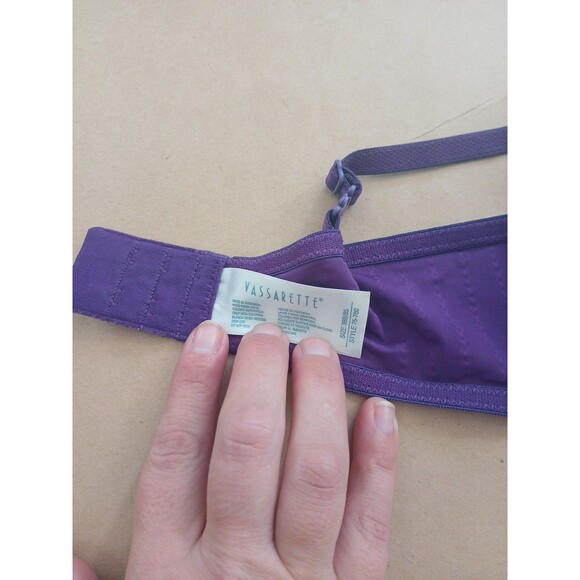 Vassarette Bra Womens 38B Purple Underwire Padded Push Up Style 75-760 - Picture 4 of 5
